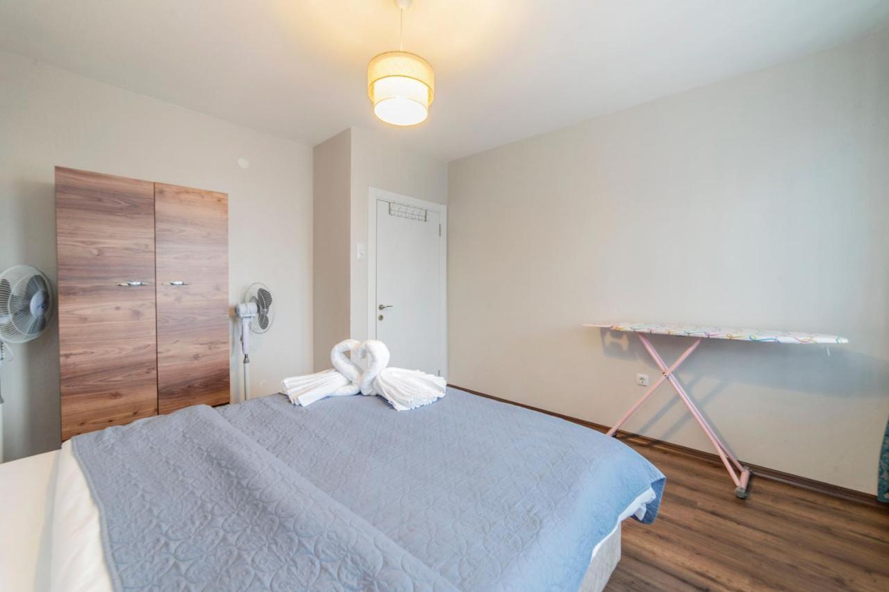 Centrally Located 2 Bedroom Apt With Netflix Bursa Extérieur photo